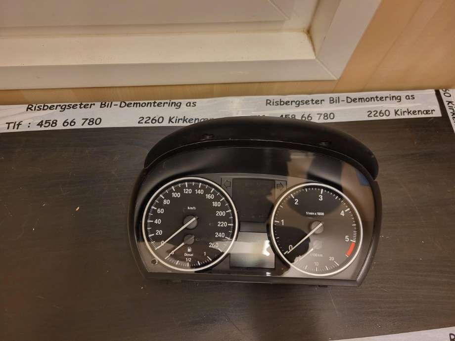 Instrumentpanel til BMW 3-Serie, 2005-2011 (E90/E91/E92/E93) (E90/E91/E92/E93) (62 10 9 316 127)