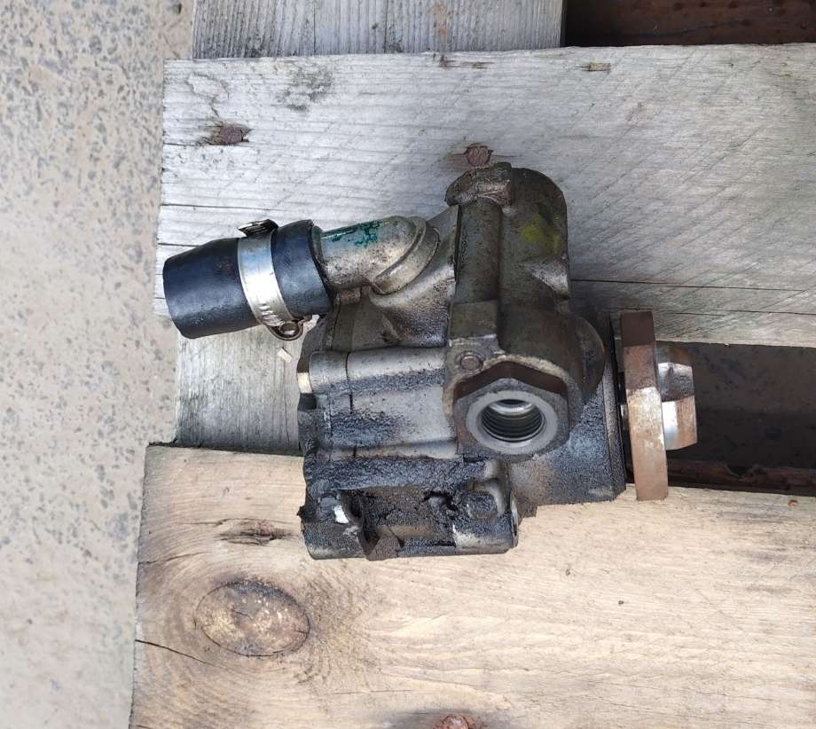Servo pumpe mekanisk til Škoda Felicia, Pickup 1995-2001 (6N0 145 157|6N0 145 157 X|)