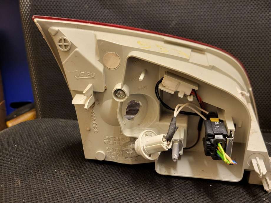 Baklykt høyre indre til Peugeot 508 2011-2014 (Type I, Fase 1)  (6351 LZ|)