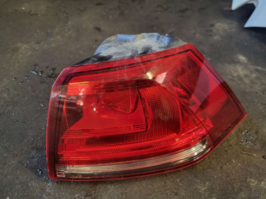 Baklykt høyre til VW Golf VII, 2012-2017 (Fase 1)  (5G1 052 200)