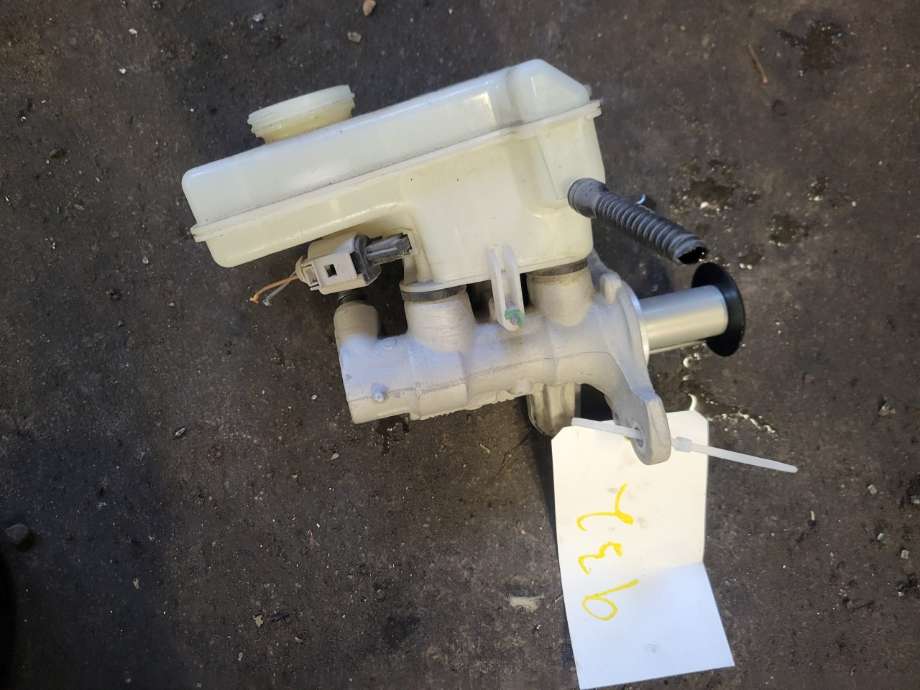Bremsepumpe hoved til VW Golf VII, 2012-2017 (Fase 1)  (8V1 611 021 A)