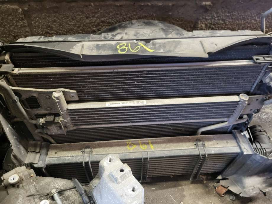 Intercooler til Mercedes E-Klasse, 2013-2016 (Fase 2) (W212) (W212) (A 204 500 02 00)