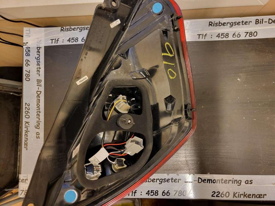 Baklykt venstre til Ford Fiesta, 2013-2017 (Type VI, Fase 2)  (5574149)