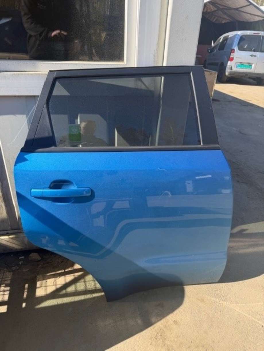 Dør høyre bak til Kia Soul, 2014-2019 (Type II)  