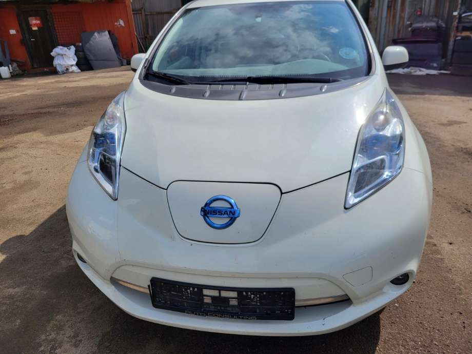 Frontlykt høyre halogen til Nissan Leaf, 2011-2017 (Type I) (260103NA1A)