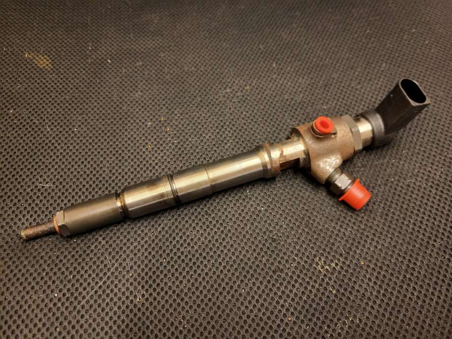 Dyse innsprøyting diesel til VW Passat 2011-2015 (B7) (B7) (03L 130 277 S|03L 130 277 B|)