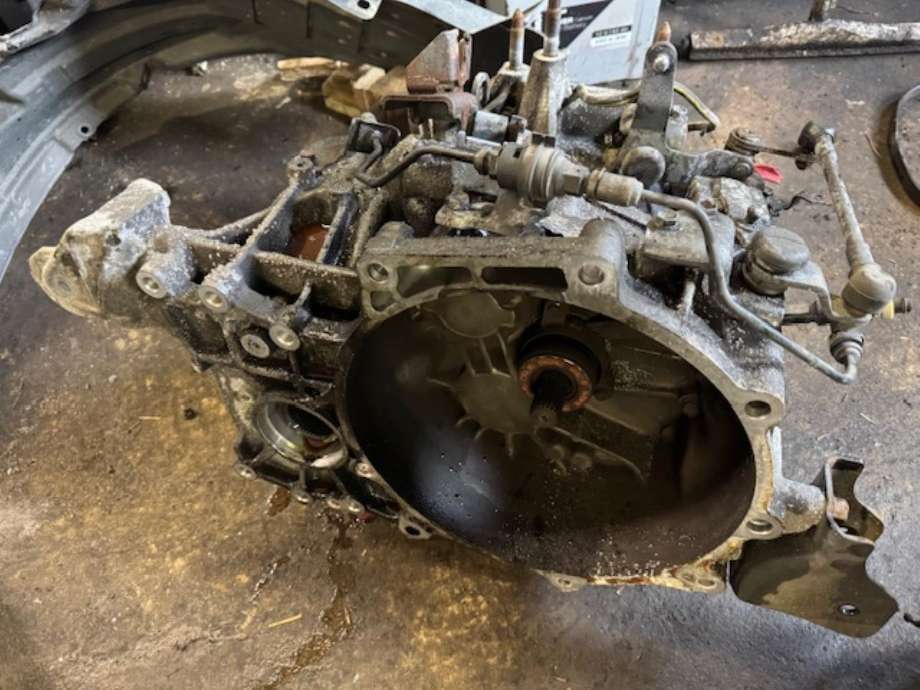 Girkasse 4WD hovedkasse til Mitsubishi Outlander 2010-2012 (Type II, Fase 2)  (2500A092|)