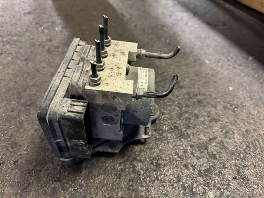 ABS sentral til VW Passat 2015-2019 (Fase 1) (B8) (B8) (GC4|3Q0 907 379 AB|)