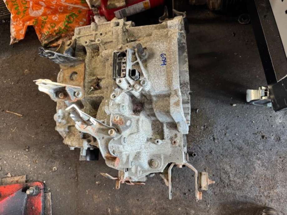 Girkasse hybrid til Toyota Prius 2009-2016 (Type III) (COMBI) (COMBI) (3090047060|)