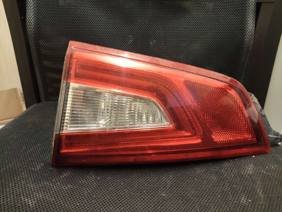 Baklykt høyre indre til Nissan Qashqai, 2014-2021 (Type II)  (265504EA5D)