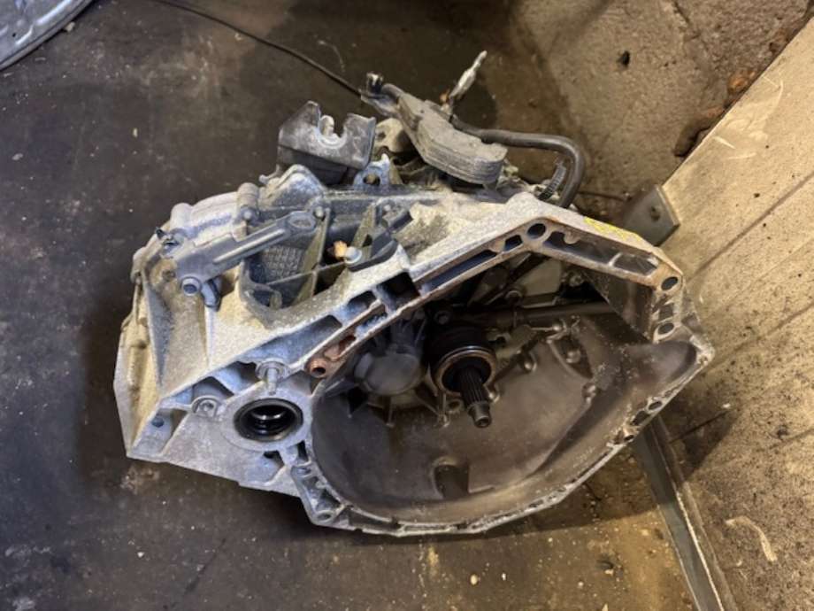Girkasse manuell 6-trinn til Nissan Juke, 2014-2018 (Fase 2)  (320101KB0A)