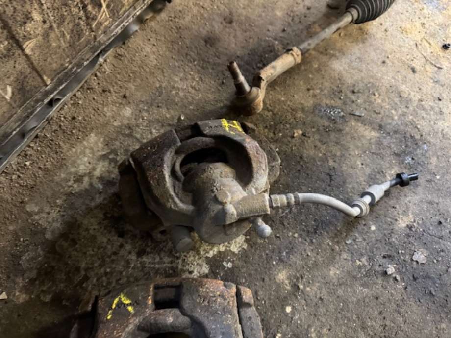 Bremsecaliper høyre foran til Volvo V60, 2010-2013 (Type I, Fase 1)  (8603754)