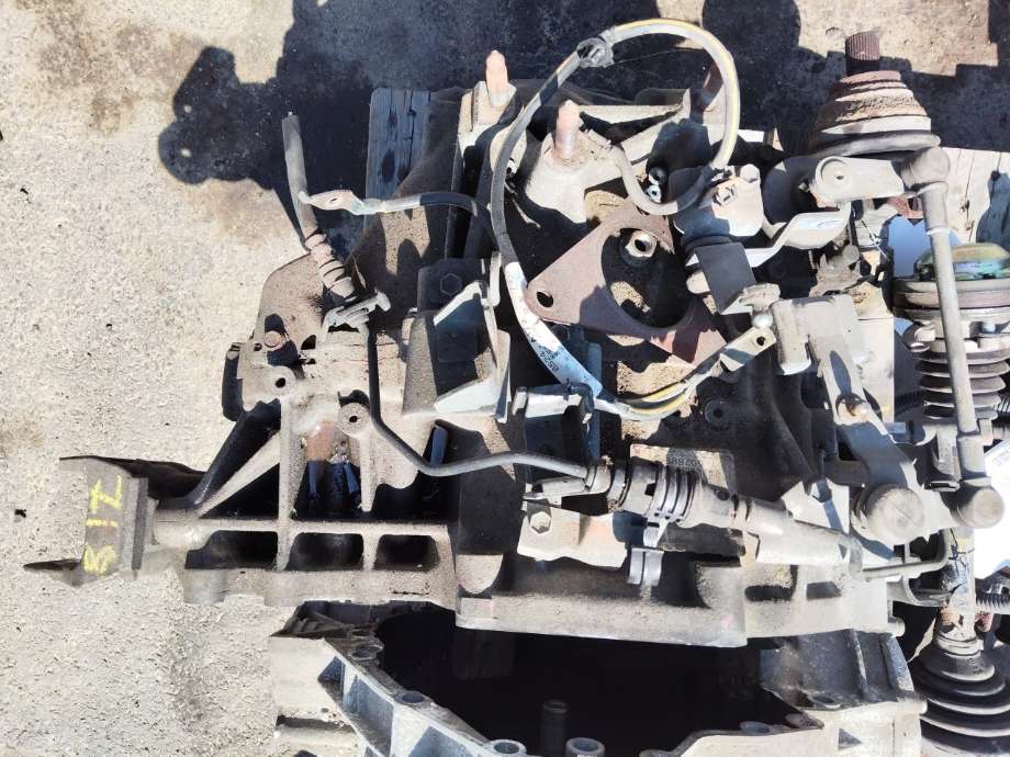 Girkasse manuell til Mitsubishi Outlander, 2007-2010 (Type II, Fase 1)  (2500A092)