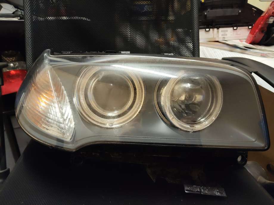 Frontlykt høyre xenon til BMW X3, 2007-2010 (Fase 2) (E83) (E83) (63 12 3 456 036)