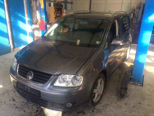 VW Touran 2003-2006 (Type I, Fase 1) , Motorkode: BKC, Girkassekode: 