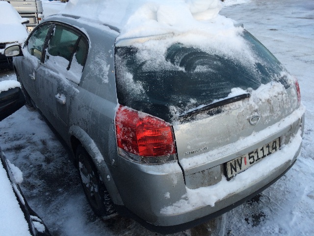 Opel Signum 2003-2006 , Motorkode: Z18XE, Girkassekode: 