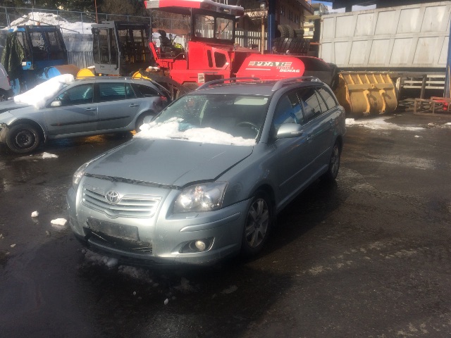 Toyota Avensis 2009-2015 (Type III, Fase 1) , Motorkode: 1AD-FTV, Girkassekode: 