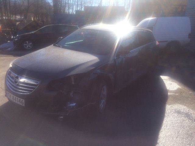 Opel Insignia A 2009-2014 , Motorkode: A20DTJ, Girkassekode: 