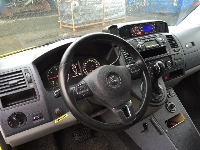VW Transporter / Caravelle 2009-2015 (Fase 2) (T5) (T5), Motorkode: CFCA, Girkassekode: 
