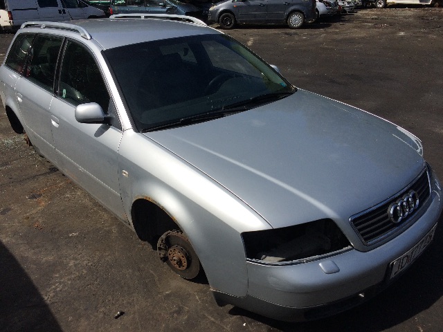 Audi A6 1997-2001 (Type II, Fase 1) (C5) (C5), Motorkode: AGA, Girkassekode: