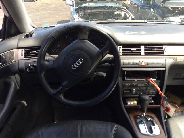 Audi A6 1997-2001 (Type II, Fase 1) (C5) (C5), Motorkode: AGA, Girkassekode: