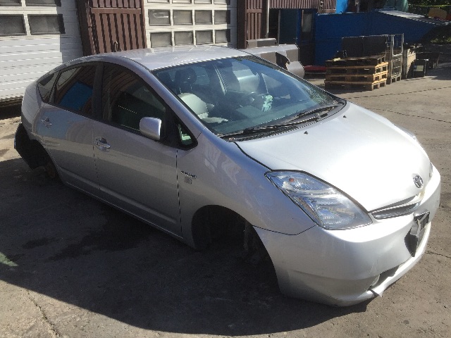 Toyota Prius 2004-2009 (Type II) (COMBI) (COMBI), Motorkode: 1NZ-FXE, Girkassekode: 