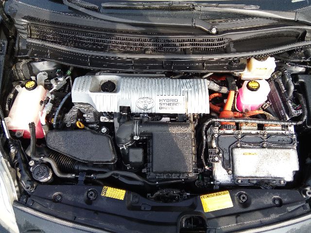 Toyota Prius 2009-2016 (Type III) (COMBI) (COMBI), Motorkode: 2ZR-FXE, Girkassekode: 