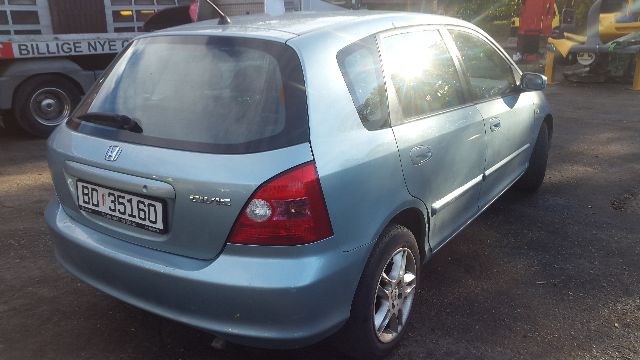 Honda Civic 2001-2005 (Type VII) (ENGELSK) (ENGELSK), Motorkode: D16V1, Girkassekode: 