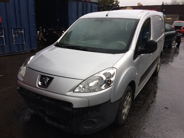 Peugeot Partner 2008-2015 (Type II, Fase 1) , Motorkode: 9HF, Girkassekode: 