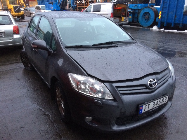 Toyota Auris 2010-2012 (Type I, Fase 2) , Motorkode: 1ND-TV, Girkassekode: 