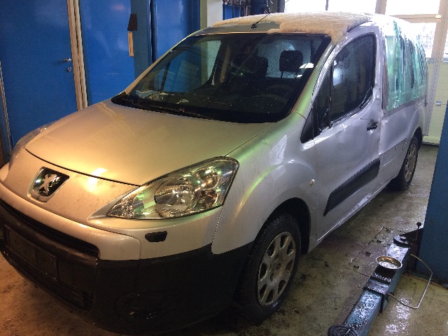 Peugeot Partner 2008-2015 (Type II, Fase 1) , Motorkode: 9HT, Girkassekode: 