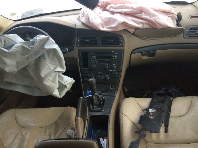 Volvo V70 2000-2004 (Type II, Fase 1) , Motorkode: D5244T, Girkassekode: 