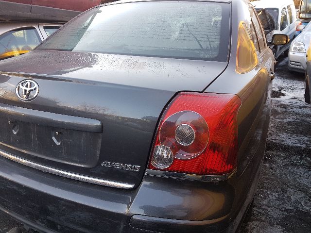 Toyota Avensis 2003-2008 (Type II) , Motorkode: 1AZ-FSE, Girkassekode: 