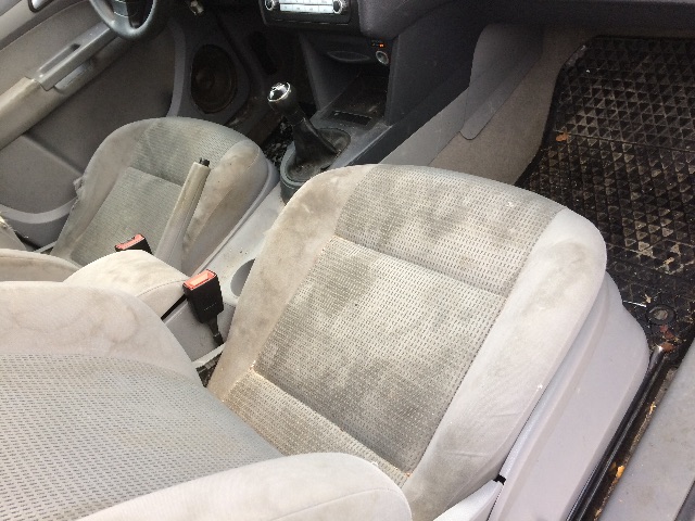 VW Caddy 2004-2010 (Type III, Fase 1) , Motorkode: BLS, Girkassekode: 