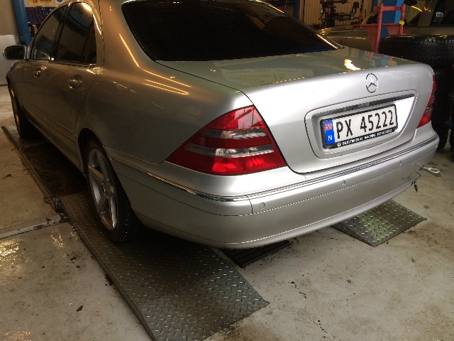 Mercedes S-Klasse 1999-2005 (W220) (W220), Motorkode: OM613.960, Girkassekode: 