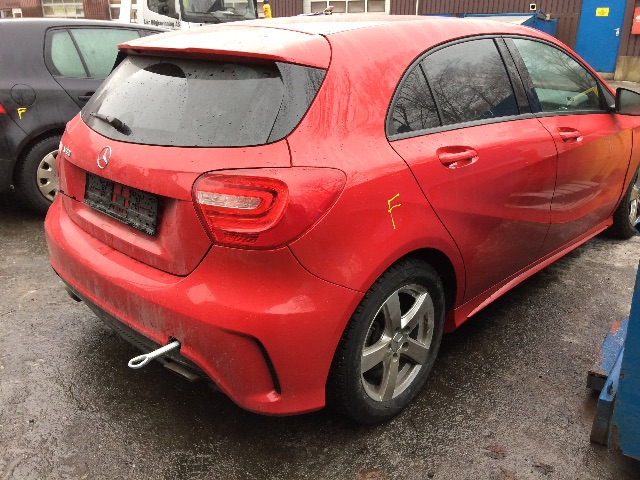 Mercedes A-Klasse 2012-2018 (W176) (W176), Motorkode: M270.910, Girkassekode: 