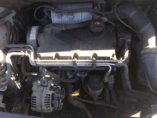 VW Caddy 2004-2010 (Type III, Fase 1) , Motorkode: BDJ, Girkassekode: 