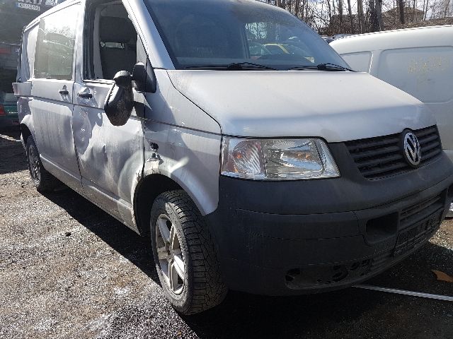 VW Transporter / Caravelle 2003-2009 (Fase 1) (T5) (T5), Motorkode: BNZ, Girkassekode: 