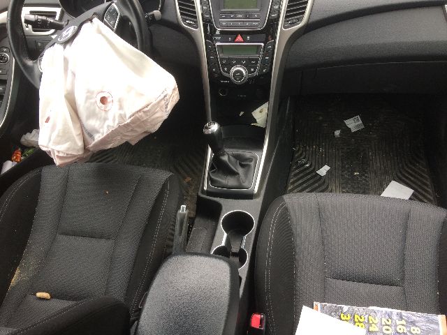 Hyundai i30 2012-2017 (Type II) , Motorkode: D4FB, Girkassekode: 