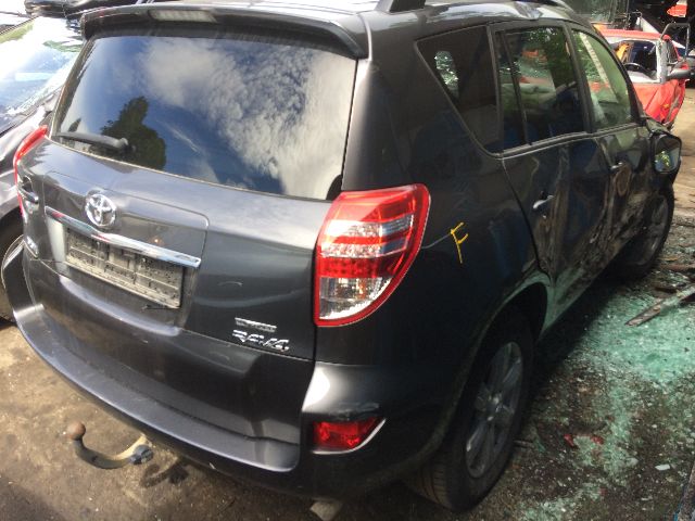 Toyota RAV4 2009-2013 (Type III, Fase 2) , Motorkode: 3ZR-FAE, Girkassekode: 