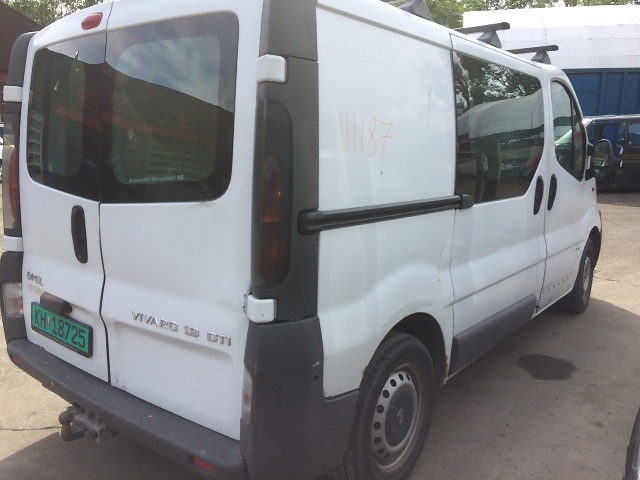 Opel Vivaro A 2001-2006 , Motorkode: F9Q-760, Girkassekode: