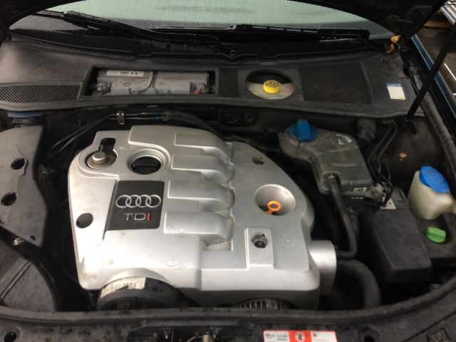 Audi A6 2001-2004 (Type II, Fase 2) (C5) (C5), Motorkode: AVF| AWX, Girkassekode: 