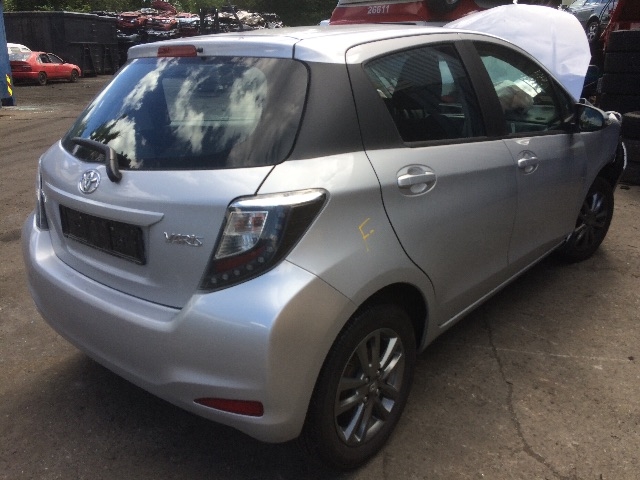 Toyota Yaris 2012-2014 (Type III, Fase 1) , Motorkode: 1KR-FE, Girkassekode: 