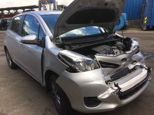 Toyota Yaris 2012-2014 (Type III, Fase 1) , Motorkode: 1KR-FE, Girkassekode: 