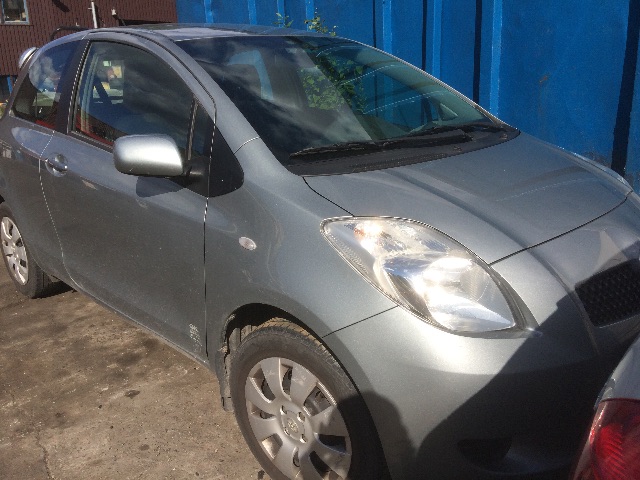Toyota Yaris 2006-2009 (Type II, Fase 1) , Motorkode: 1KR-FE, Girkassekode: 