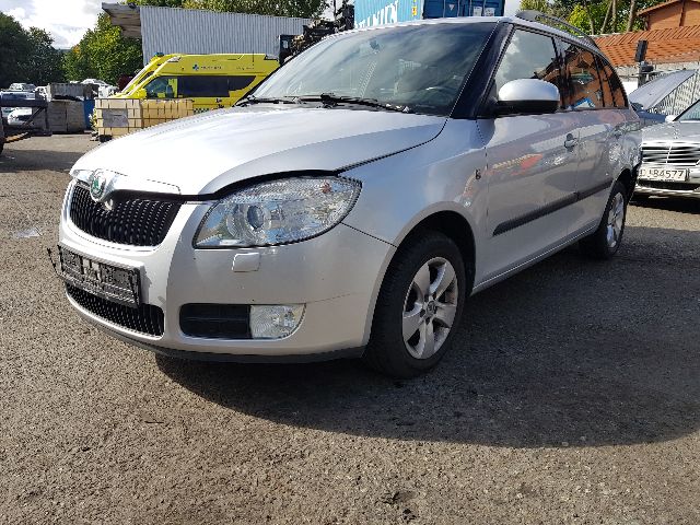 Škoda Fabia 2010-2014 (Type II, Fase 2) , Motorkode: CGP, Girkassekode: 