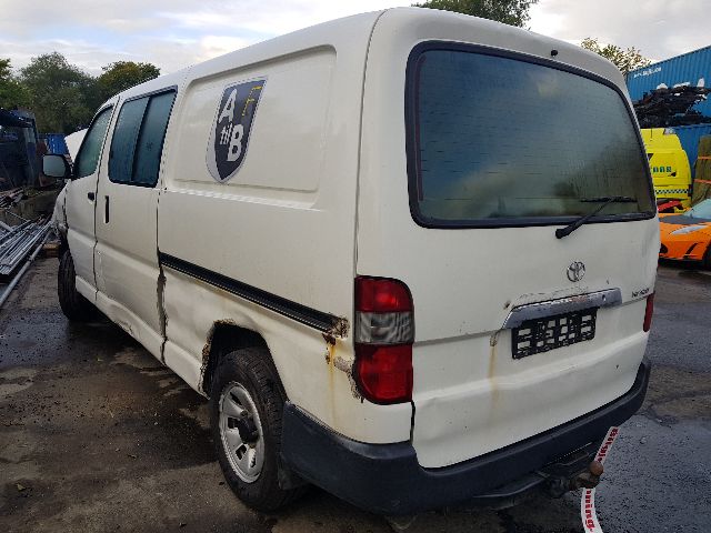Toyota Hiace 2007-2012 (Fase 3) , Motorkode: 2KD-FTV, Girkassekode: 