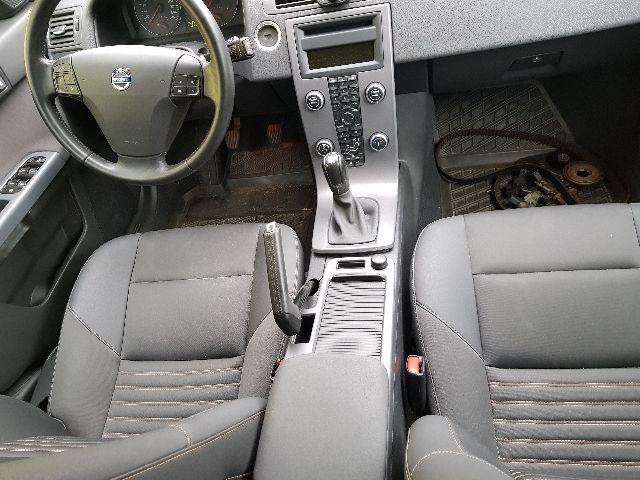 Volvo V50 2004-2007 (Fase 1) , Motorkode: D4164T, Girkassekode: 