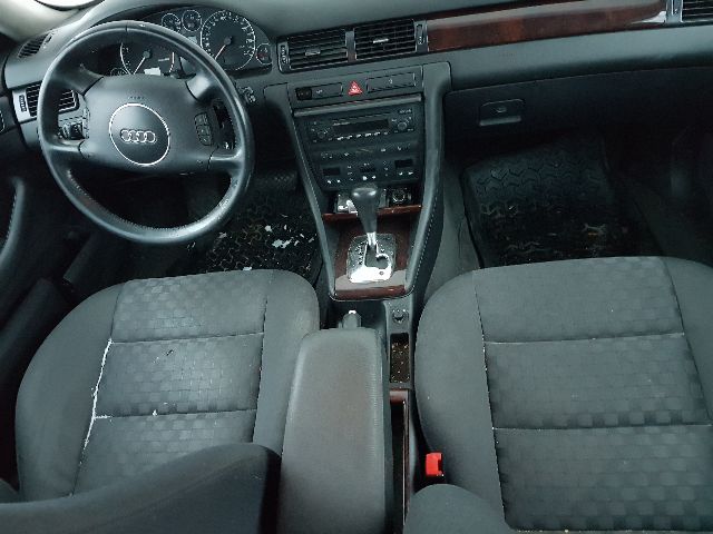 Audi A6 1997-2001 (Type II, Fase 1) (C5) (C5), Motorkode: AWT, Girkassekode: