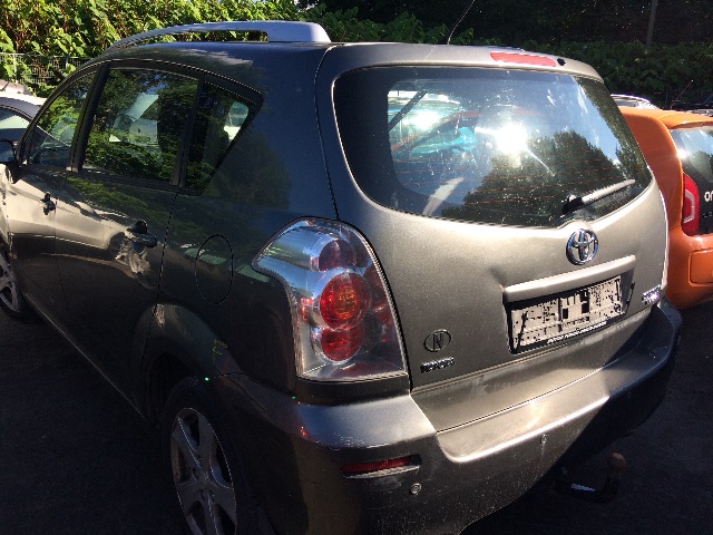 Toyota Verso 2002-2004 (COROLLA) (COROLLA), Motorkode: 1ZZ-FE, Girkassekode: 